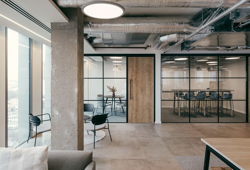 103-105 Bunhill Row, Londres à louer - Photo intérieure – Image 2 sur 130