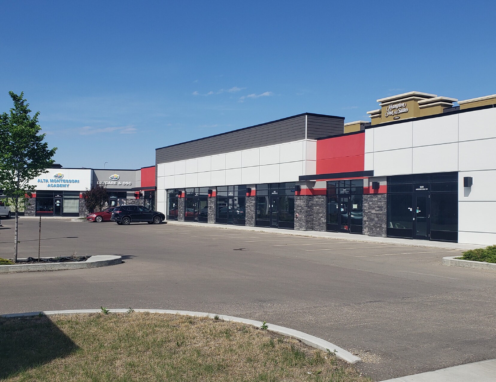 945 Mistatim Link, Edmonton, AB à louer Photo principale– Image 1 sur 2