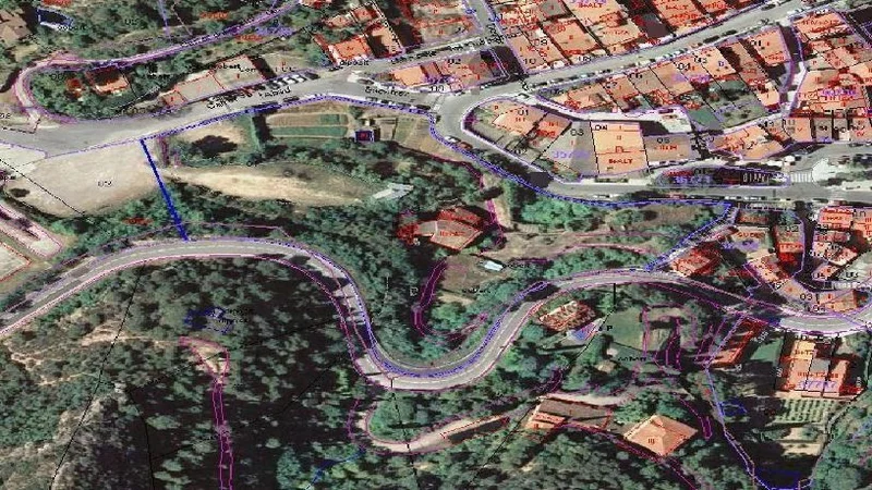 Terrain dans Monistrol de Montserrat, Barcelona à vendre - Photo de l’immeuble – Image 2 sur 3