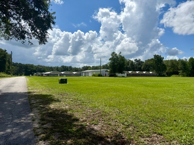 33322 County Road 437, Sorrento, FL à vendre - Photo de l’immeuble – Image 3 sur 34