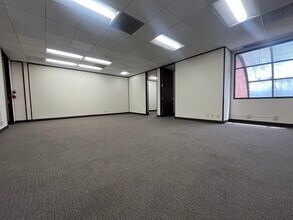 20980 Redwood Rd, Castro Valley, CA à louer Photo intérieure– Image 1 sur 6