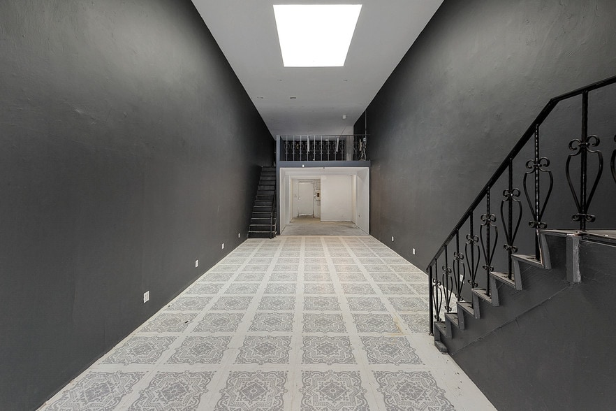 616-618 S La Brea Ave, Los Angeles, CA à louer - Photo intérieure – Image 2 sur 2