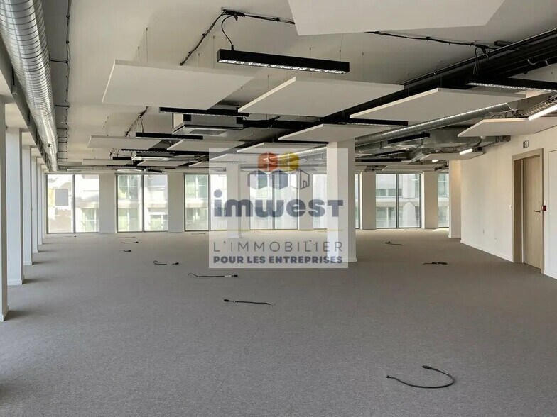 Bureau dans Rennes à louer - Photo de l’immeuble – Image 1 sur 4