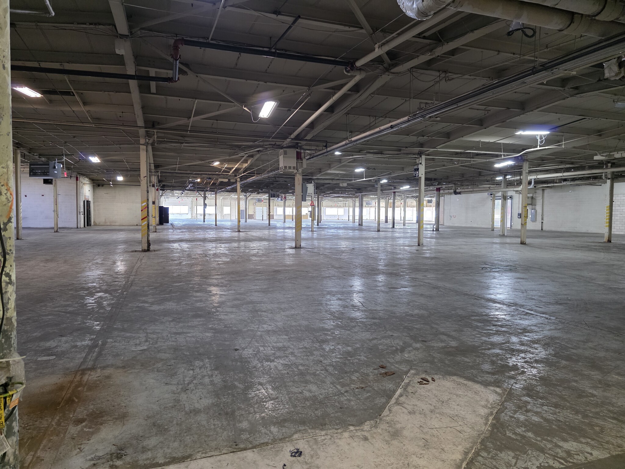 3400-3450 Oakton St, Skokie, IL à louer Photo intérieure– Image 1 sur 7