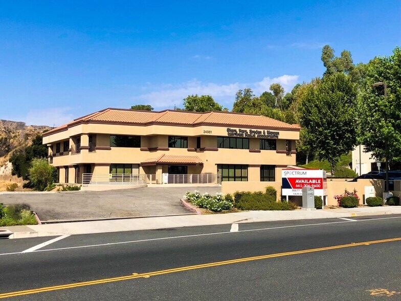 24961 The Old Rd, Stevenson Ranch, CA à louer - Photo principale – Image 1 sur 14