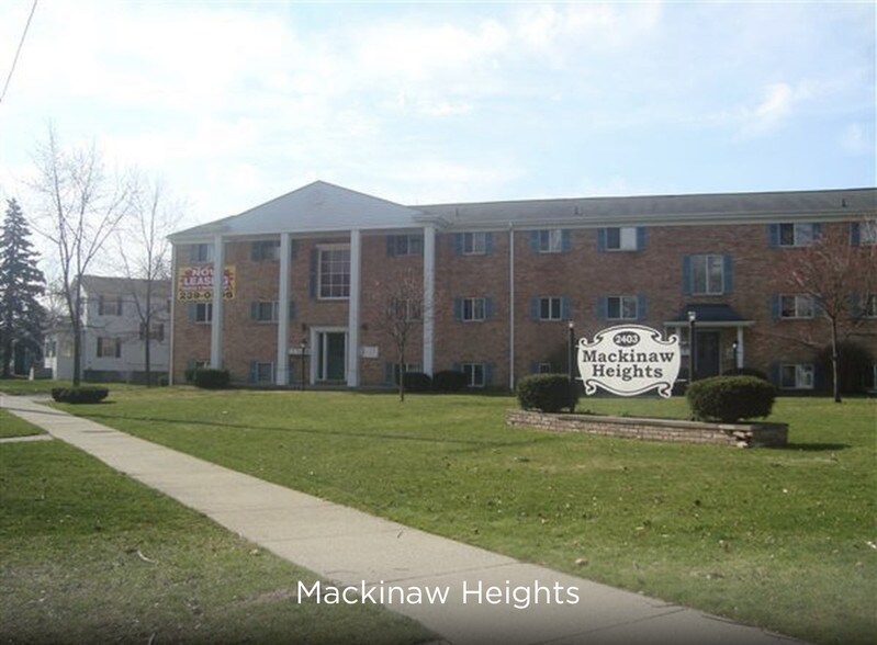 2403 Mackinaw St, Saginaw, MI à vendre - Photo de l’immeuble – Image 2 sur 4