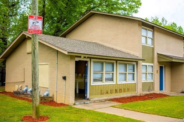 704 Washington Chapel Terrace Court, Tuskegee, AL à vendre - Photo principale – Image 1 sur 1