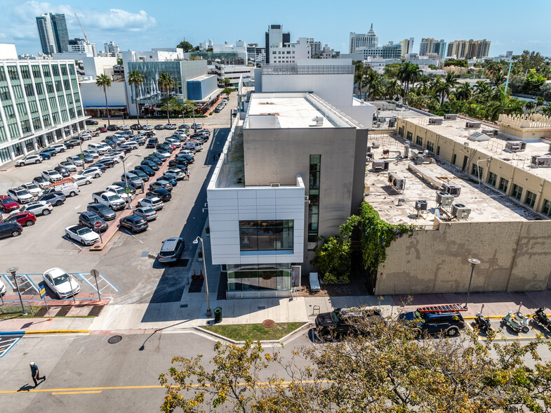 1661 Jefferson Ave, Miami Beach, FL à louer - Photo de l’immeuble – Image 3 sur 4