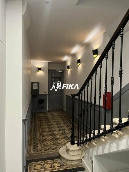 8 Rue De La Porte Des Portanets, Bordeaux à vendre - Photo de l’immeuble – Image 2 sur 9