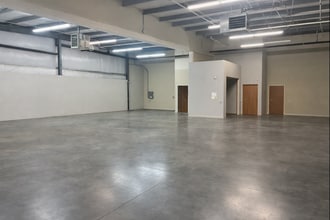 19313-19363 W 151st Ter, Olathe, KS à louer Photo intérieure– Image 1 sur 4