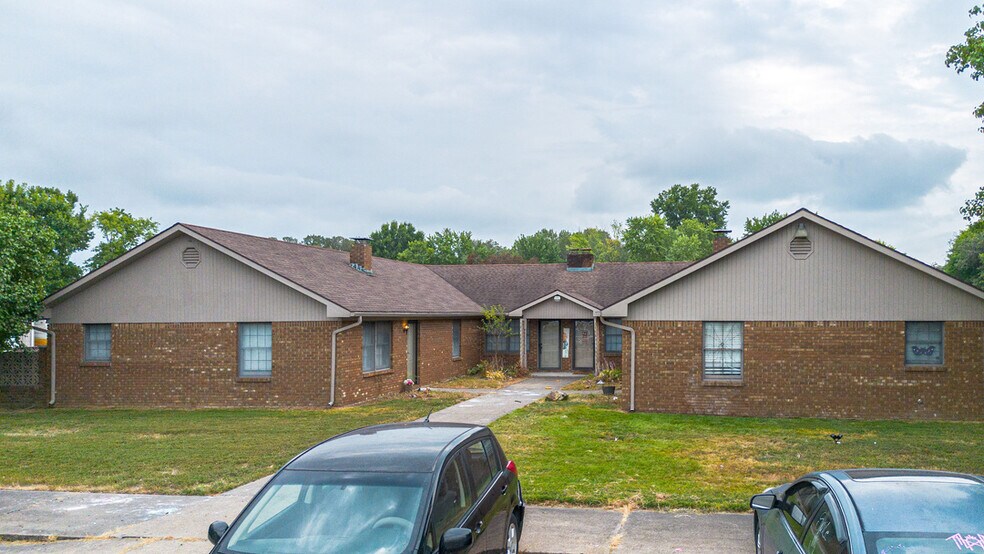 1120 E 8th St, Metropolis, IL à vendre - Photo principale – Image 1 sur 3