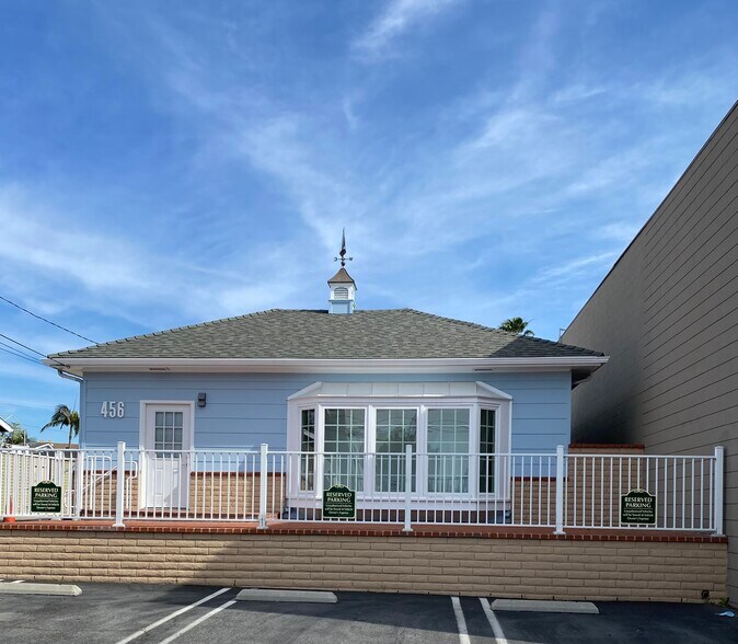 456 Old Newport Blvd, Newport Beach, CA à louer - Photo de l’immeuble – Image 1 sur 26