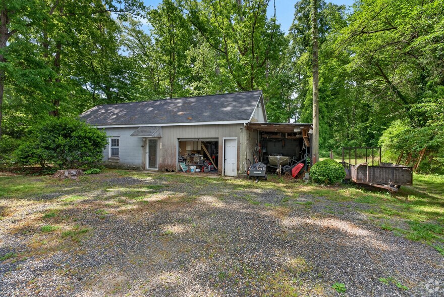 2870 King William Ave, West Point, VA à vendre - Photo de l’immeuble – Image 3 sur 64