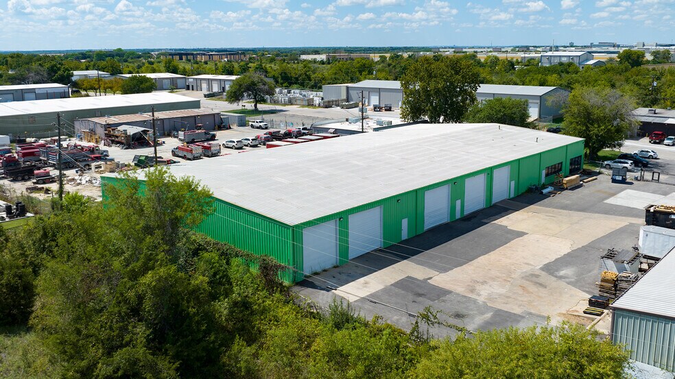 4204-4210 Felter, Austin, TX à louer - Photo de l’immeuble – Image 1 sur 13