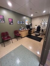 5275 E Trindle Rd, Mechanicsburg, PA à louer Photo intérieure– Image 2 sur 5