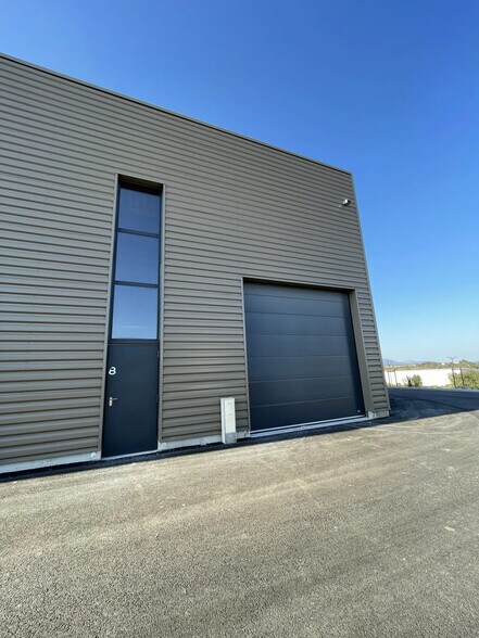 20 Rue Des Roches, Saint-Georges-d'Orques à vendre - Photo de l’immeuble – Image 3 sur 4