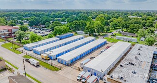 Plus de détails pour 1814 City Hall Dr, Rosenberg, TX - Spécialisé à vendre