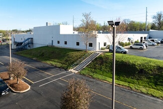 Plus de détails pour 1000 Camera Ave, Crestwood, MO - Bureau à louer