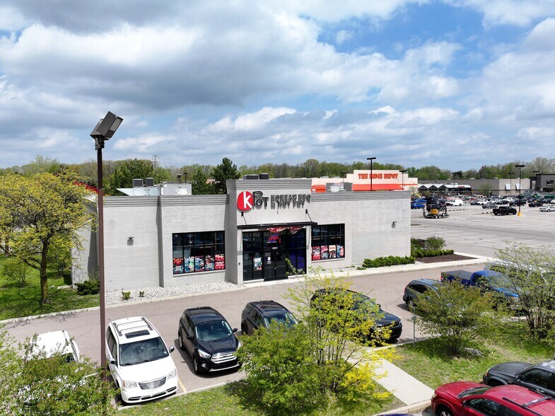 21200 Penn St, Taylor, MI à vendre - Photo de l’immeuble – Image 2 sur 29