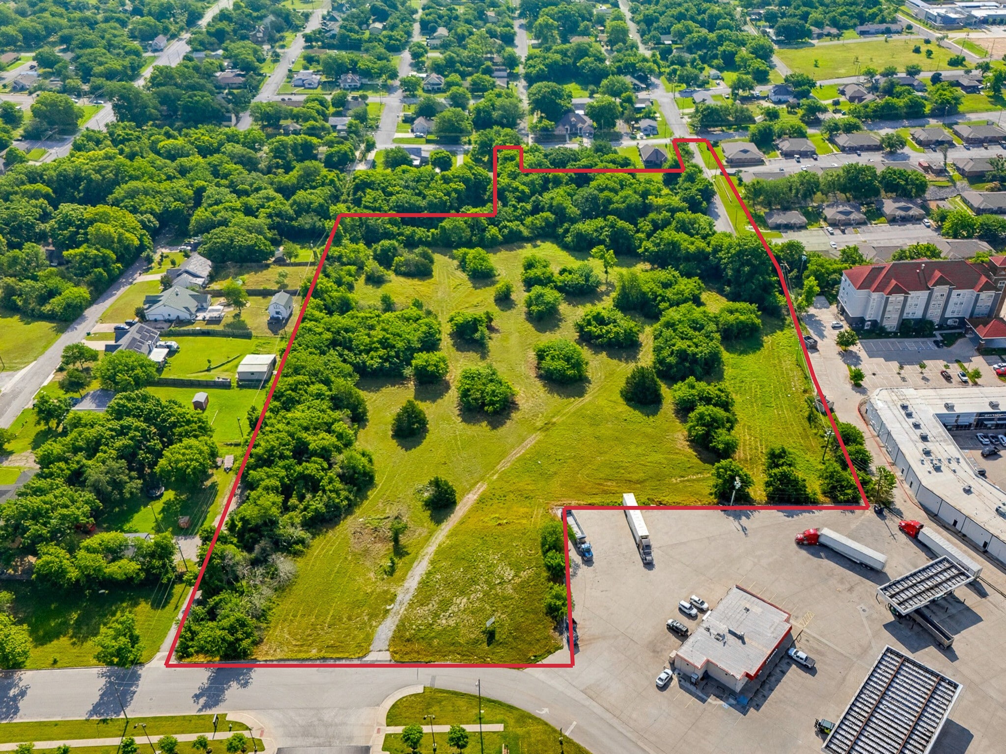 1300 S Trenchard St, Decatur, TX à vendre Aérien– Image 1 sur 40