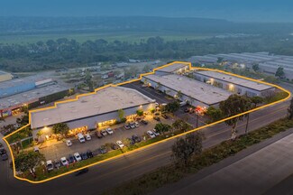 Plus de détails pour Border Commerce Center – à vendre