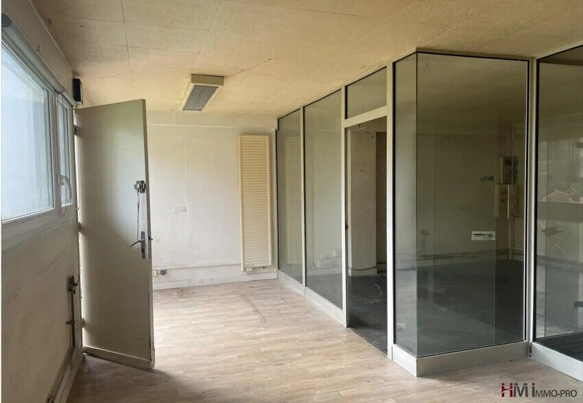 Local d'activités dans Rouen à vendre - Photo intérieure – Image 3 sur 5