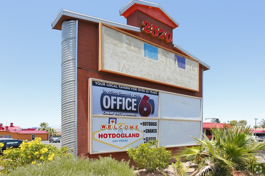 2570 E Tropicana Ave, Las Vegas, NV à louer - Autre – Image 2 sur 15