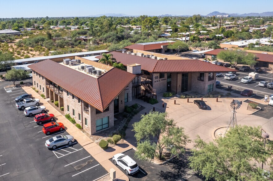 4544 E Camp Lowell Dr, Tucson, AZ à louer - Aérien – Image 2 sur 12