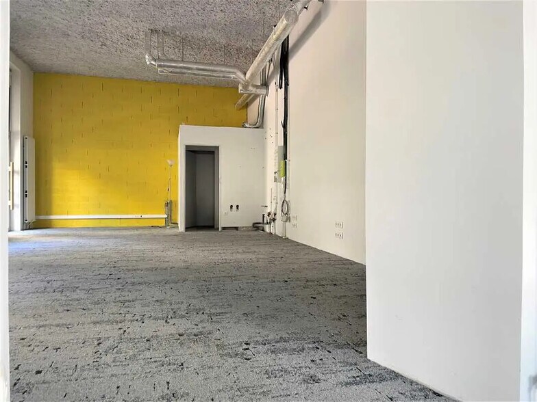 Bureau dans Lyon à louer - Photo de l’immeuble – Image 3 sur 6