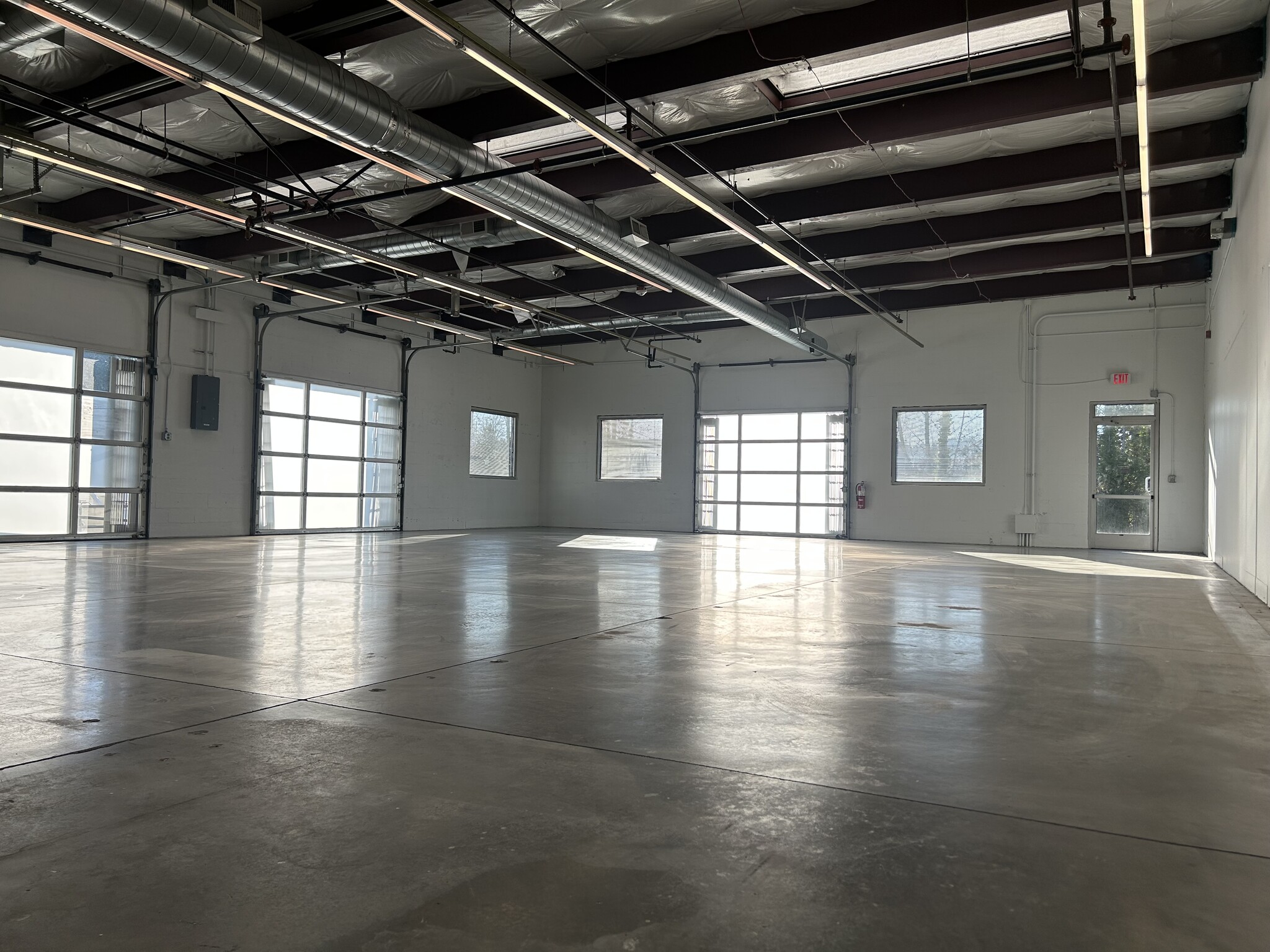 3901 SE Naef Rd, Portland, OR à louer Photo intérieure– Image 1 sur 9