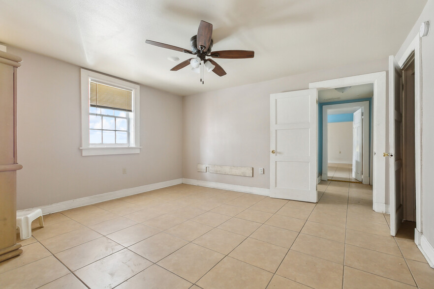 2635 Ursulines Ave, New Orleans, LA à vendre - Photo de l’immeuble – Image 3 sur 8