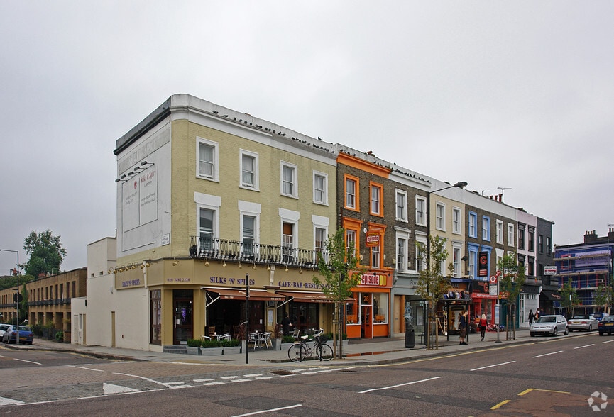 27 Chalk Farm Rd, Londres à louer - Photo principale – Image 1 sur 1