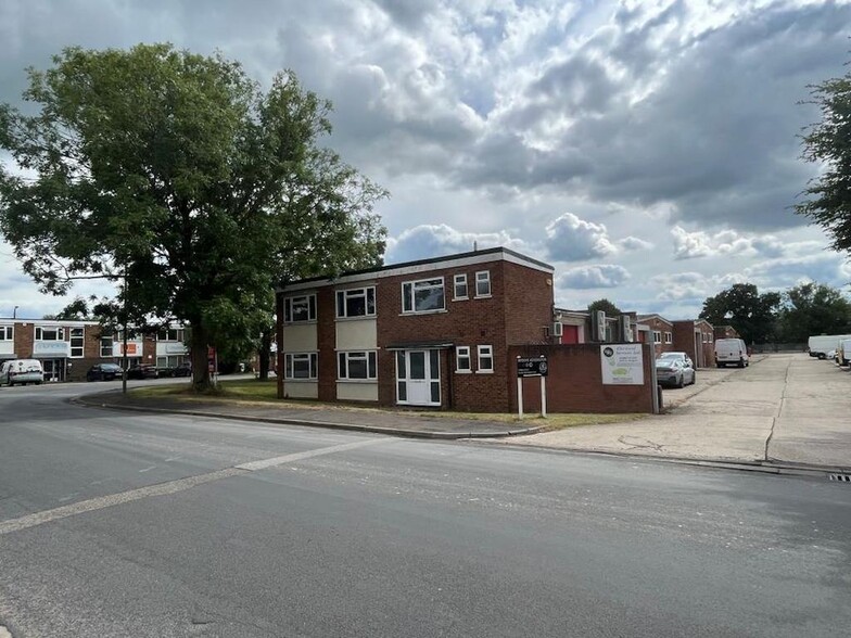 Telford Rd, Bicester à louer - Photo de l’immeuble – Image 1 sur 9