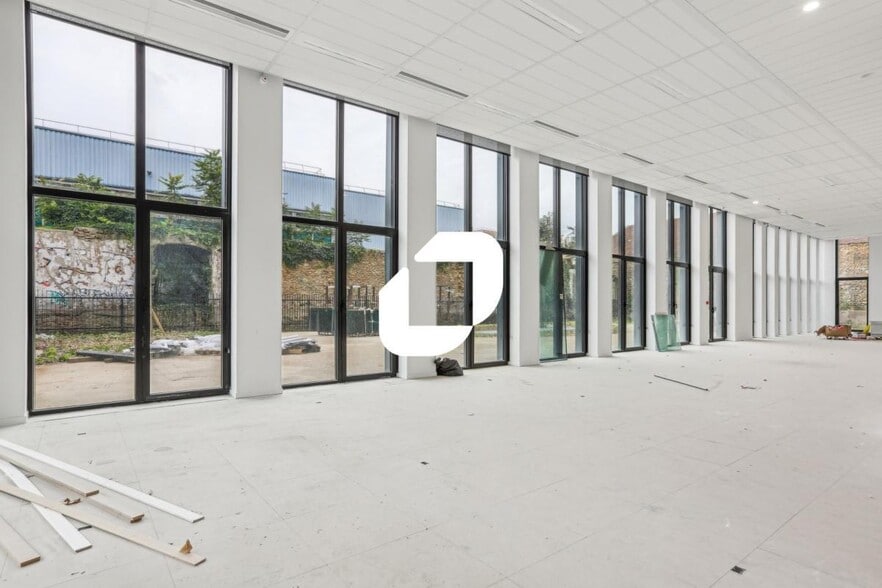 Bureau dans Ivry-sur-Seine à louer - Photo intérieure – Image 3 sur 13