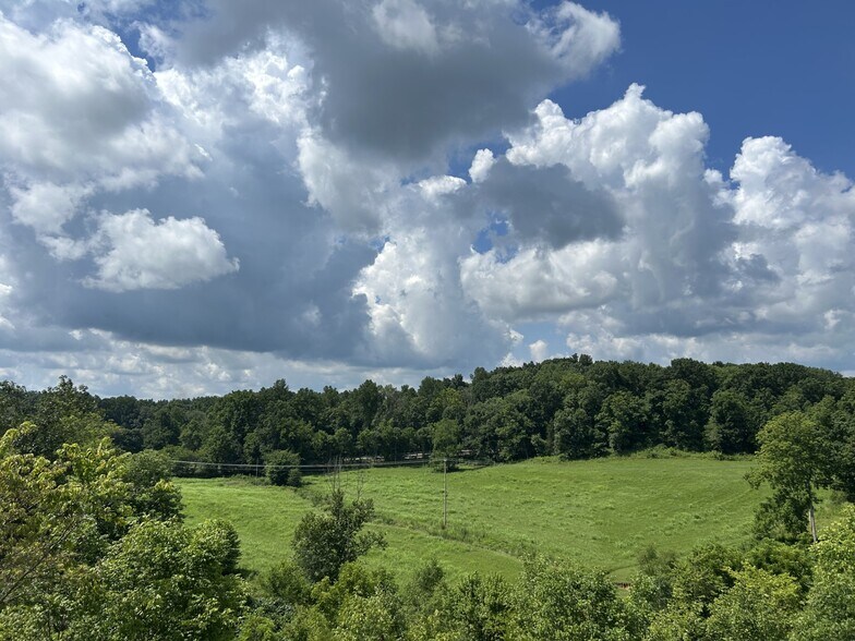 1886 Bowling Green Rd, Scottsville, KY à vendre - Photo de l’immeuble – Image 3 sur 5