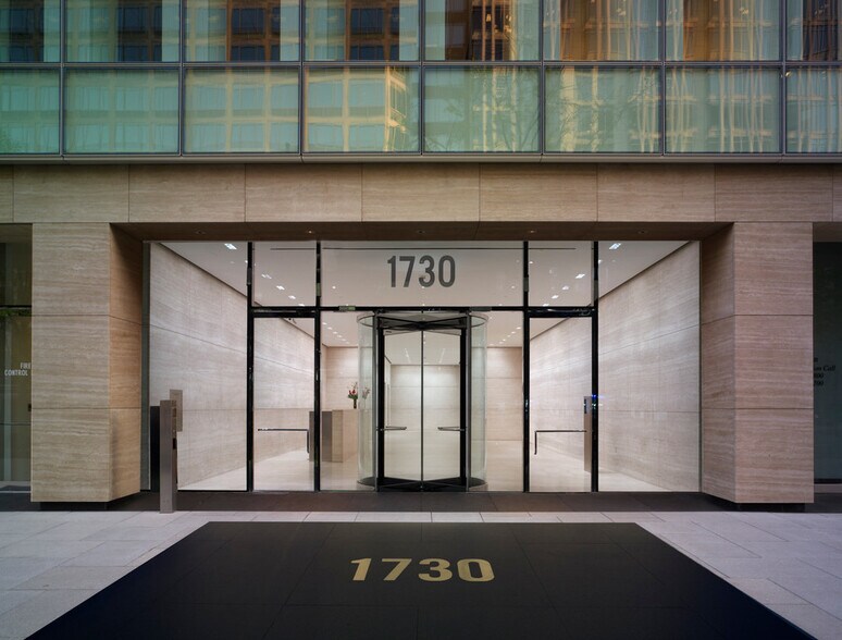 1730 Pennsylvania Ave NW, Washington, DC à louer - Photo de l’immeuble – Image 3 sur 14