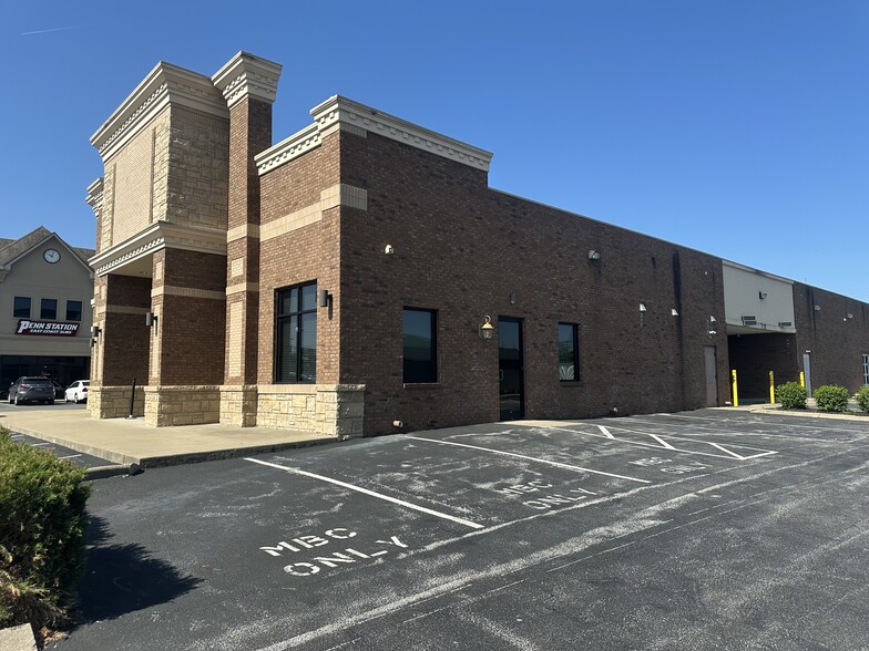 651 US 31W Byp, Bowling Green, KY à louer - Photo de l’immeuble – Image 2 sur 8