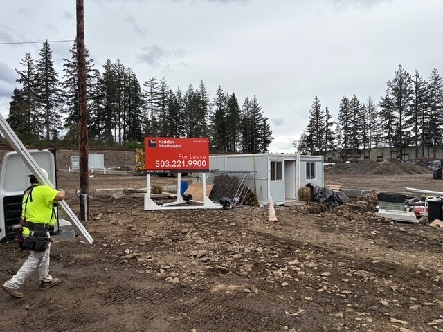 9710 SW Day Rd, Sherwood, OR à louer - Photo de l’immeuble – Image 2 sur 2