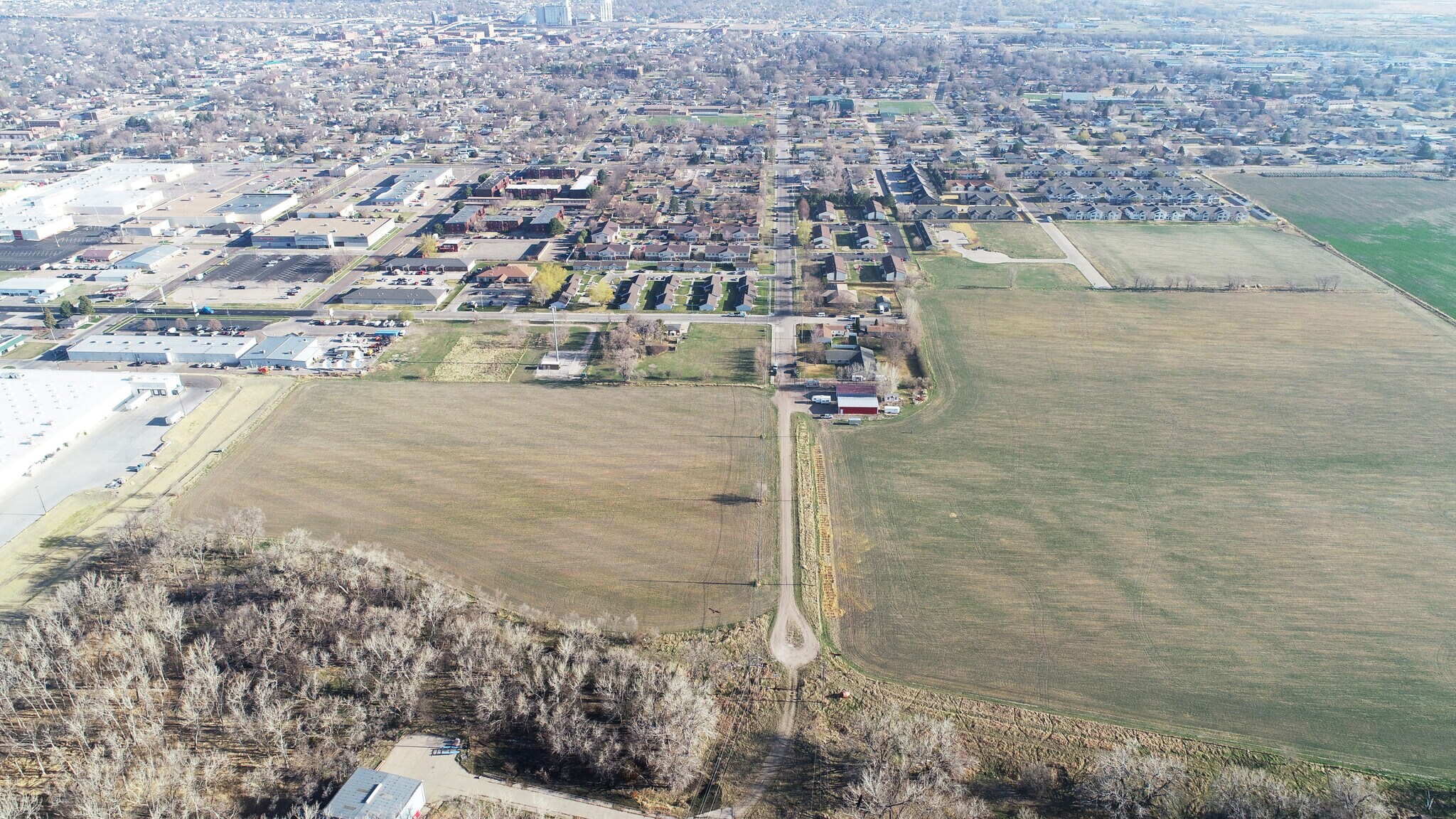 Tabor Avenue, North Platte, NE à vendre Photo principale– Image 1 sur 18