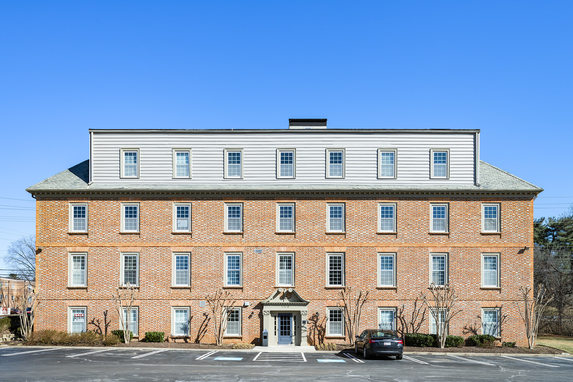 600 S Frederick Ave, Gaithersburg, MD à vendre Photo principale– Image 1 sur 1