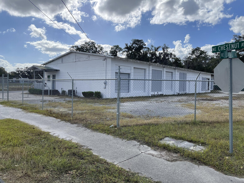 196 NE Chestnut Ave, Lake City, FL à louer - Photo de l’immeuble – Image 1 sur 17