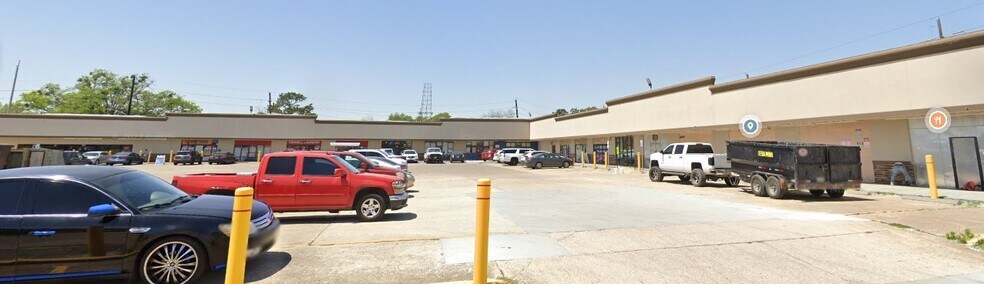 8104 W Tidwell, Houston, TX à louer - Photo de l’immeuble – Image 1 sur 4
