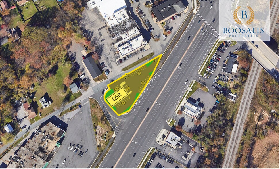 13608 Richmond Hwy, Woodbridge, VA à louer - Photo de l’immeuble – Image 2 sur 3