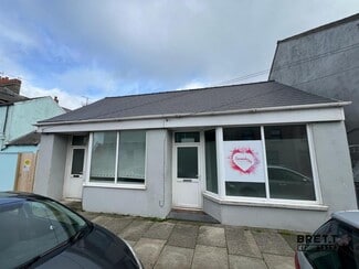 Plus de détails pour 123-125 High St, Milford Haven - Local commercial à vendre
