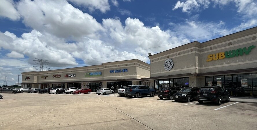 9522 Huffmeister Rd, Houston, TX à vendre - Photo de l’immeuble – Image 3 sur 14