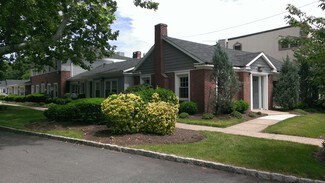 Plus de détails pour 65 E Northfield Rd, Livingston, NJ - Bureau à louer
