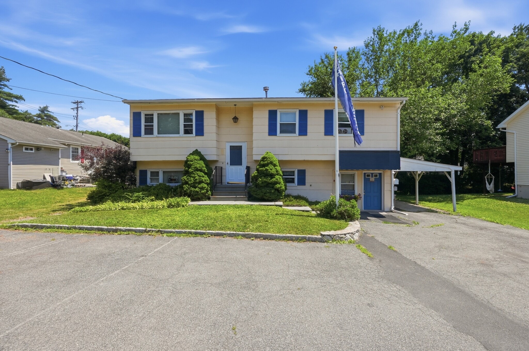 3 Pierces Rd, Newburgh, NY à vendre Photo principale– Image 1 sur 15