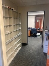 816 Independence Blvd, Virginia Beach, VA à louer Photo intérieure– Image 2 sur 5