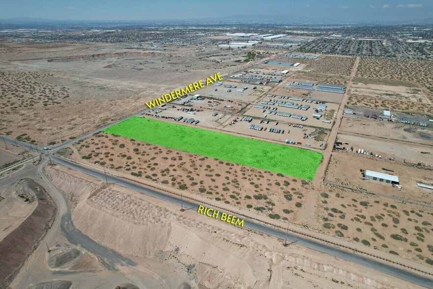 10 Acres Industrial - 14001 Windermere portefeuille de 2 biens à vendre sur LoopNet.fr - Photo de l’immeuble – Image 1 sur 7