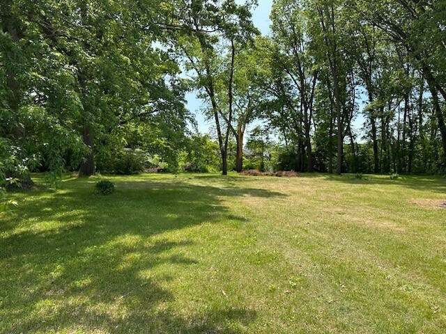 13206 Adams Rd, Granger, IN à vendre - Photo de l’immeuble – Image 3 sur 8
